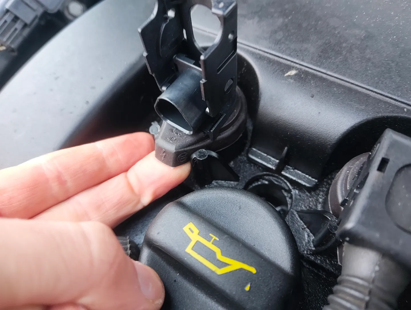 Lifting ignition coil