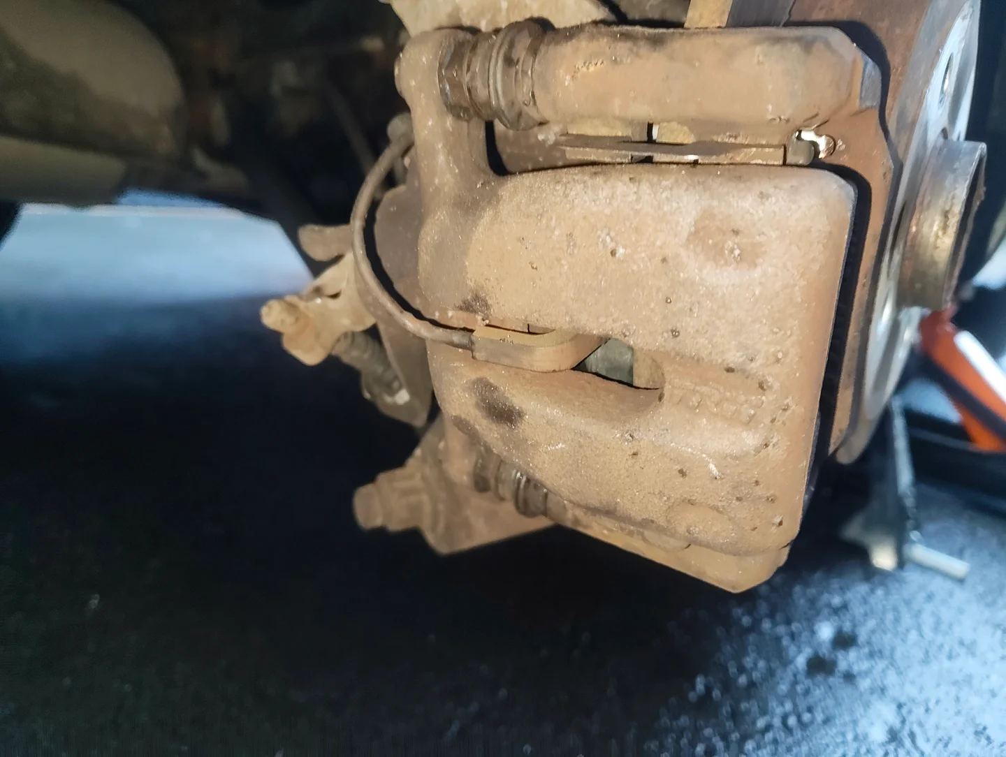Rear brake pad sensor replacement